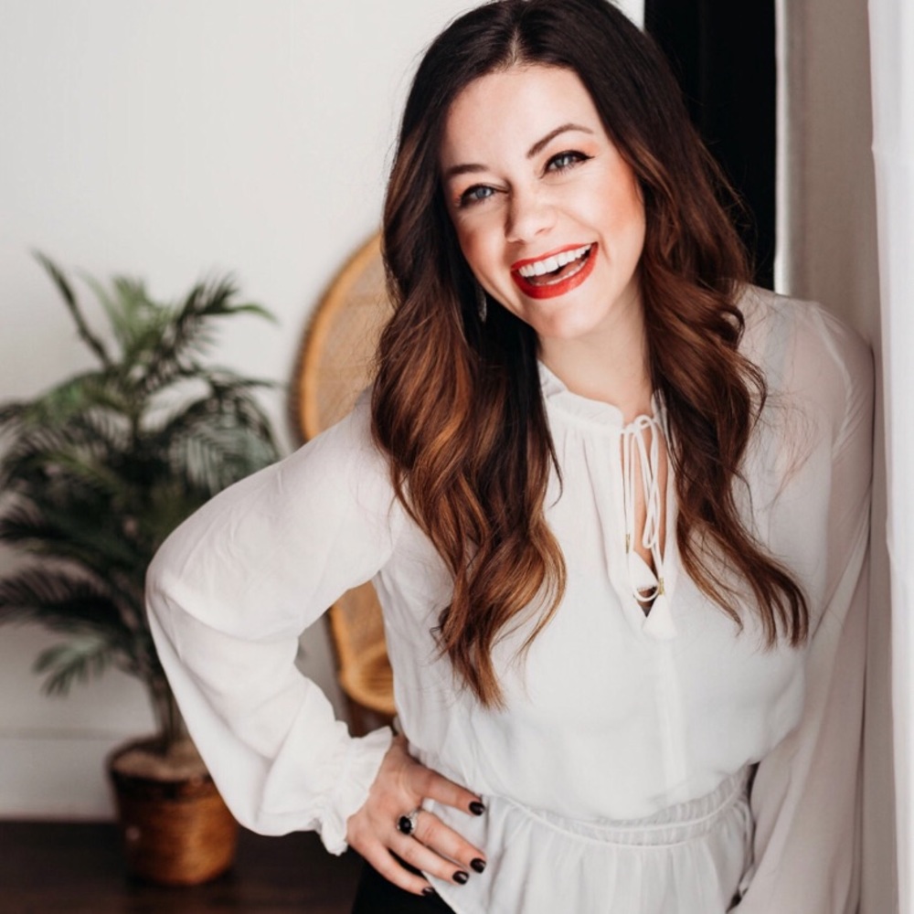 Meet your Posher, Camille